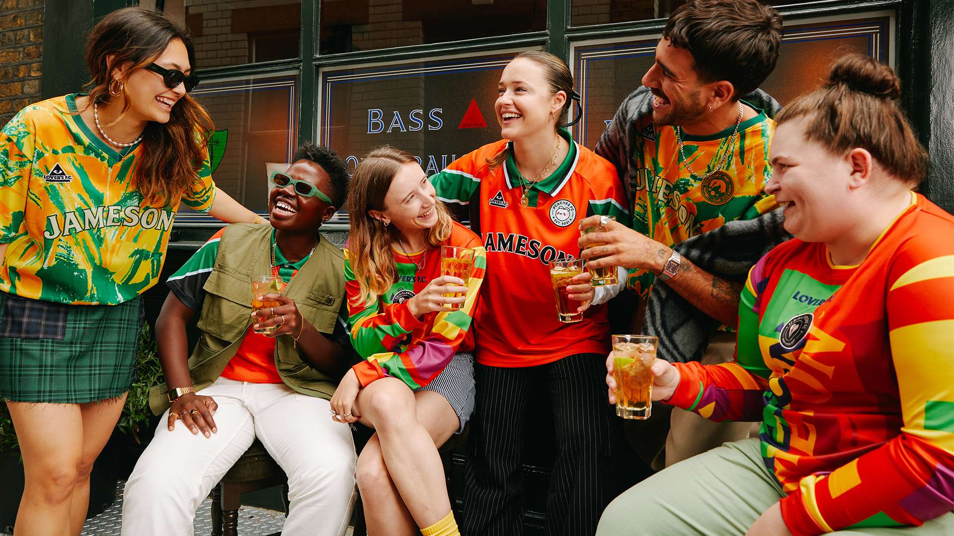 比锡红牛便 比锡红牛便